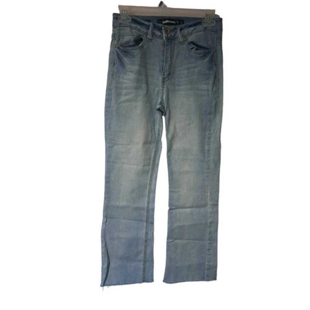 Dollhouse Womens High Waist Kickboot Raw Hem Utility Jeans Light wash Sz 5